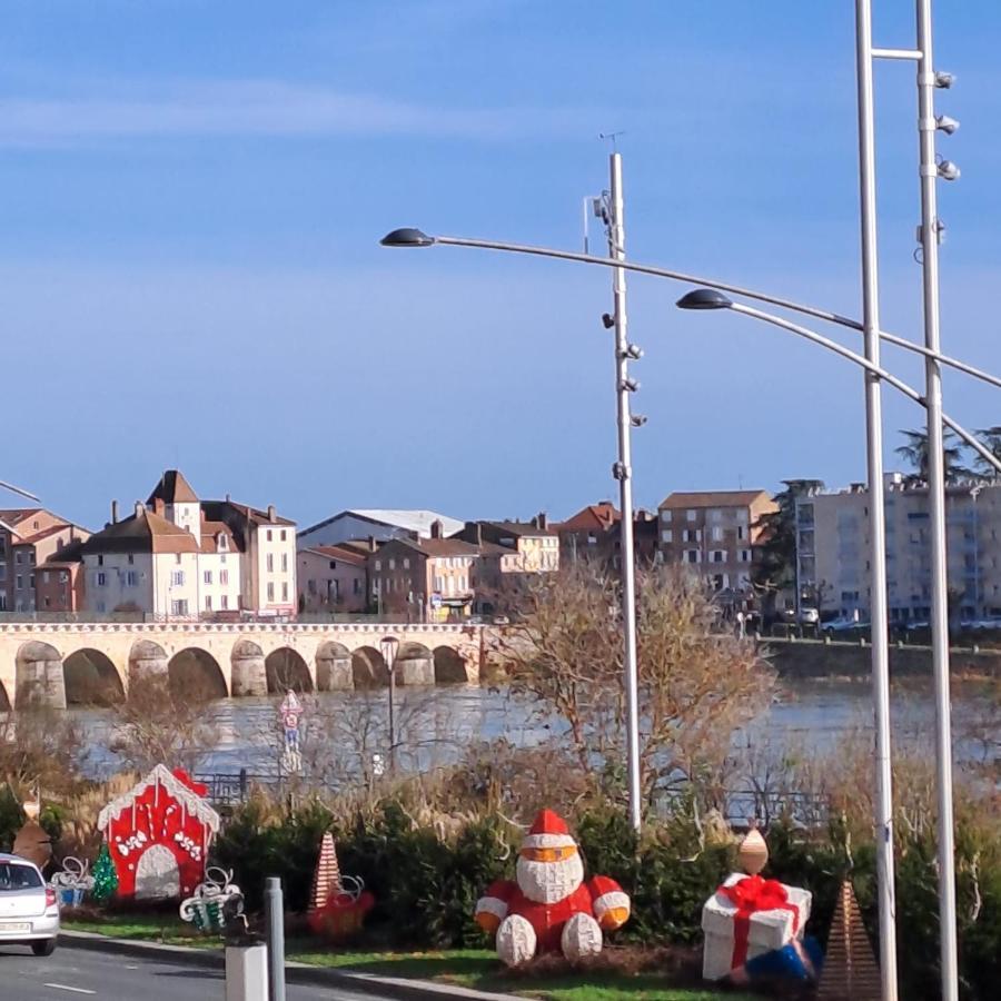 Center Macon Charmant Appartement Avec Vue Sur La Saone Экстерьер фото